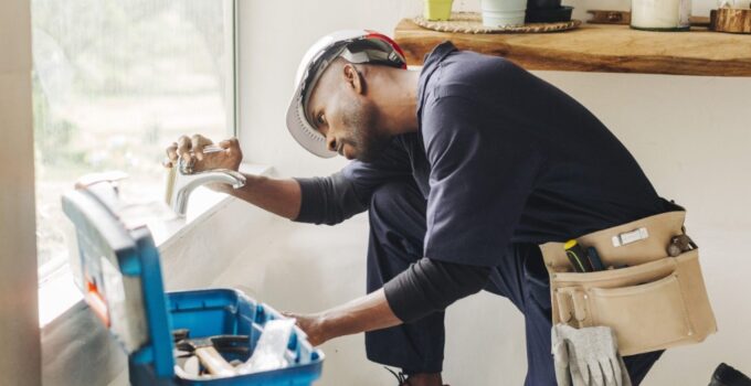 DIY or Hire a Pro? When to Call a Contractor for Home Repairs